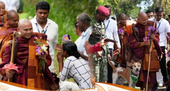 සාමයේ දූපතට සාමයේ පාගමනේ දෙවැනි දිනය අදයි.